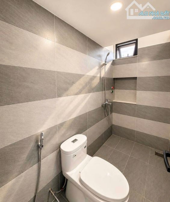 CHỦ CẦN BÁN TOÀ CH GÓC 2 MT MỸ AN 23 GIÁ RẺ - 5