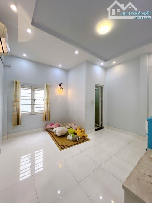 NHÀ ĐẸP GIÁ RẺ - ĐƯỜNG SỐ 7 TÊN LỬA - NGAY CÔNG VIÊN PHÚ LÂM - GIÁ NHỈNH 4T TL - 6