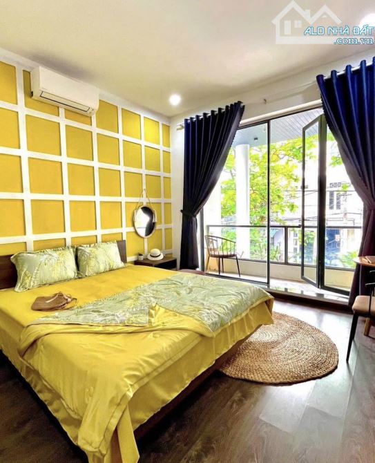 BÁN NHÀ 3 TẦNG ĐƯỜNG HOÀI THANH_ĐANG CHO THUÊ  DÒNG TIỀN 300TRIỆU/NĂM_CẠNH SÔNG HÀN
