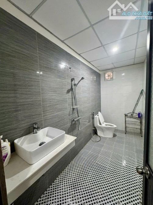 NHÀ 3,5 TẦNG MẶT TIỀN MỸ ĐA ĐÔNG 8 (NGANG 5,52M) - SÁT BIỂN MÂN THÁI – GIÁ 13,X TỶ - 3