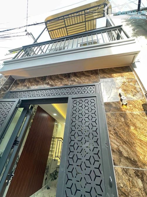 NHÀ 2 TỶ QUANG TRUNG GÒ VẤP 2 TẦNG 3 PHÒNG NGỦ 2WC