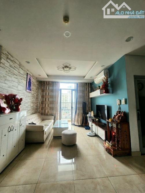 Bán Căn chung cư Laxcity Huỳnh Tấn Phát - Bình Thuận Quận 7 DT 81 m2 3 PN chỉ nhỉnh 4 Tỷ - 1