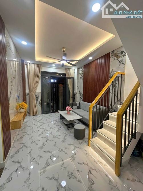 NHÀ 2 TỶ QUANG TRUNG GÒ VẤP 2 TẦNG 3 PHÒNG NGỦ 2WC - 1