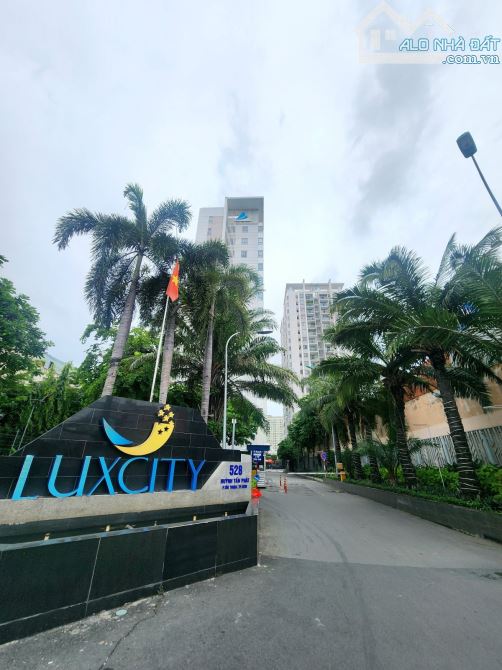 Bán Căn chung cư Laxcity Huỳnh Tấn Phát - Bình Thuận Quận 7 DT 81 m2 3 PN chỉ nhỉnh 4 Tỷ - 2
