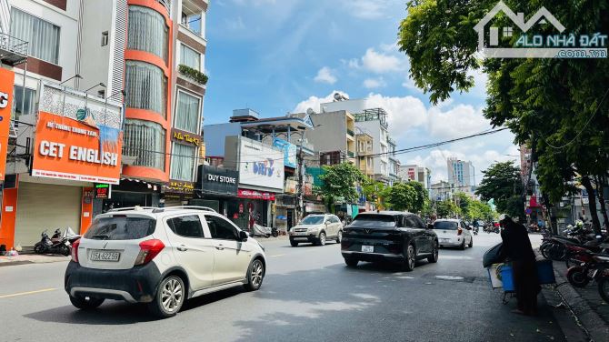🏢 CHO THUÊ TẦNG 1 MẶT ĐƯỜNG TRẦN NGUYÊN HÃN – GẦN CHỢ ĐÔN