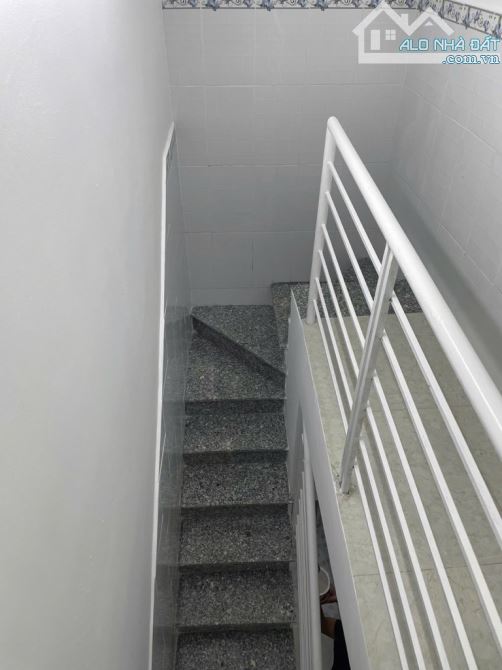 1 tỷ 950 - nhà SHR cách HXH 10m 2 lầu trục Phan Huy Ích đông dân cư - 5