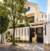 BIỆT THỰ MỚI HOÀN THIỆN – KHUÔN VIÊN 16M × 20M – GIÁ MỚI 90 TỶ