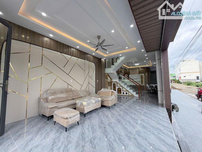 🏡 Bán căn góc đẹp ngay ngã tư Xoài Đôi – Vị trí lý tưởng để ở và kinh doanh - 1