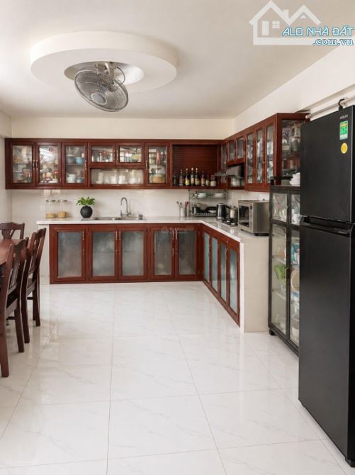 Nhà mặt tiền KDC Bình Hưng sát Bến xe Q.8, 80m2  ngang 4m chỉ 9.3 tỷ - 2