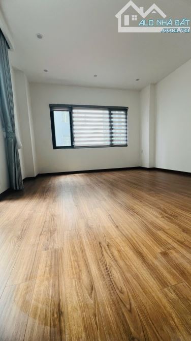 BÁN NHÀ LÔ GÓC 48M 6 TẦNG THANG MÁY MỚI ĐẸP DÂN XÂY BẮC TỪ LIÊM CHỈ 9.8 TỶ SỔ A4 NỞ HẬU. 5
