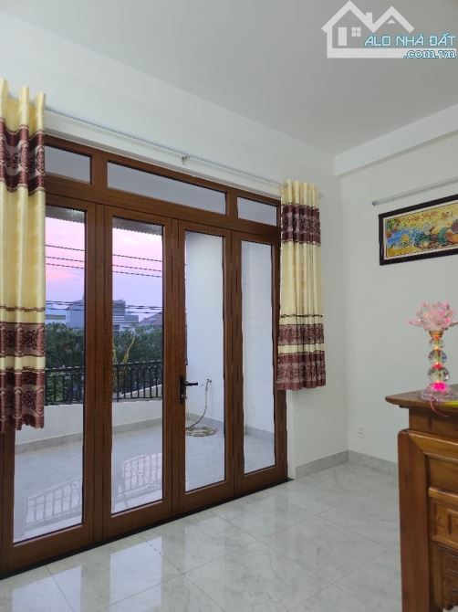Nhà mặt tiền lê văn hiến gần bệnh viện 600 giường giá sụp hầm - 4