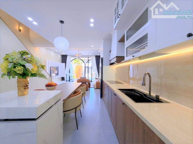 XÂY MỚI 100% Ở NGAY 3 tầng đẹp THANH LƯƠNG 18 ngay PHẠM XUÂN ẨN - 4