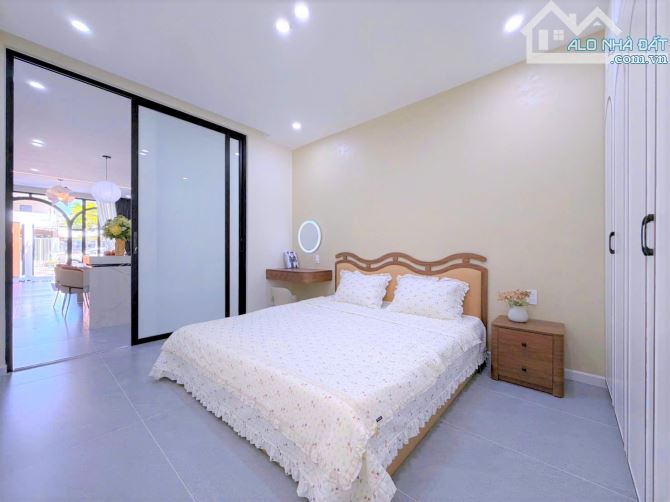 XÂY MỚI 100% Ở NGAY 3 tầng đẹp THANH LƯƠNG 18 ngay PHẠM XUÂN ẨN - 9