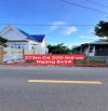Bán nhanh lô đất đối diện chợ Đất Đỏ, MT đường nhựa lớn 273m2 (200m2 thổ cư) giá 2ty350