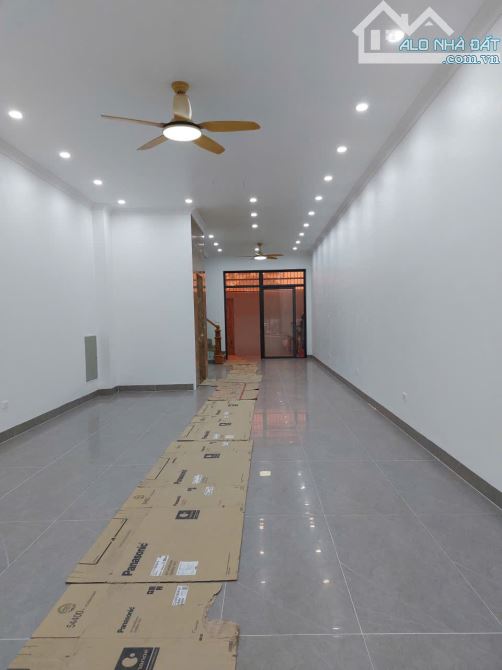 CHO THUÊ / BÁN NHÀ MẶT PHỐ DOÃN KHUÊ – ĐÔ THỊ VŨ PHÚC, TP. THÁI BÌNH