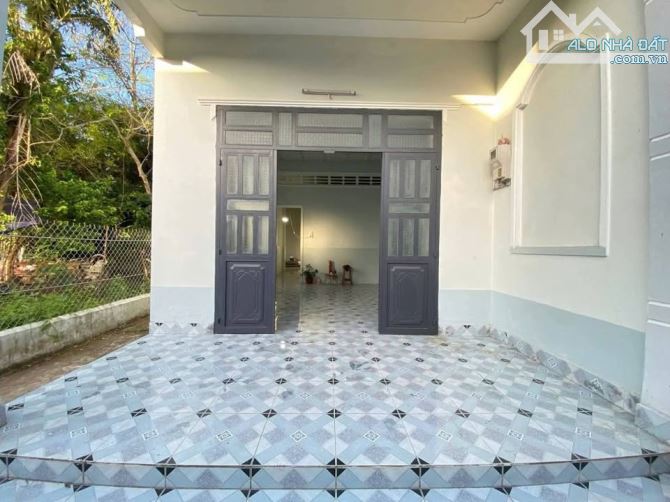Chủ cần bán gấp căn nhà 103m2 đường Cây Da Tân Phú Trung Củ Chi chỉ 890tr - 1