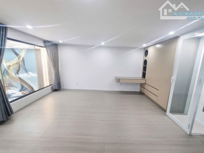 HẺM XE HƠI - PHAN VĂN HỚN - 48M² - 2 TẦNG - NGAY COOPMART - GIÁ CHỈ 4.2 TỶ TL 🌹 - 1