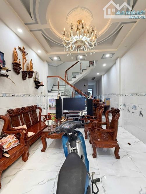 Nhà Mặt tiền Trần Thị Hè- Hiệp Thành- Q.12 -100m2- 5phòng ngủ- chỉ 7ty5 - 1