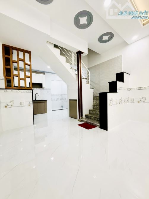 Bán Nhà Q12 - 53M2( 4 x13)- 2Tầng- HXH- Chỉ 3,13 Tỷ. - 2