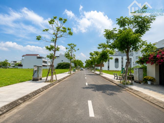 🍎 GIÁ TỐT 🍎 Đất MT Đường Trà Bồng - 1,79 tỷ | Gần GO! Market - P. Cẩm Thành, Quảng Ngãi - 3