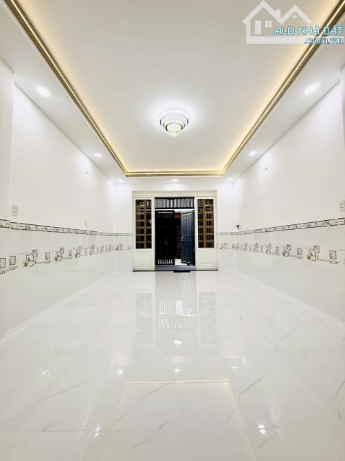Bán Nhà Q12 - 53M2( 4 x13)- 2Tầng- HXH- Chỉ 3,13 Tỷ. - 3