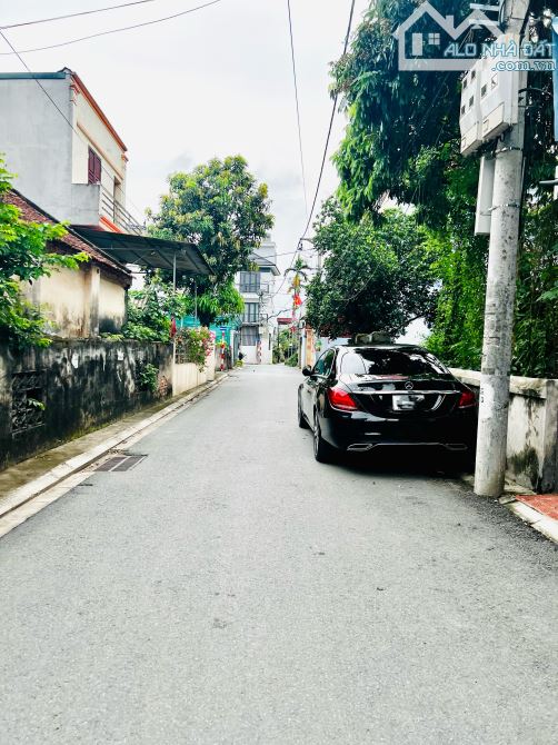BÁN NHÀ 3 TẦNG DÂN XÂY KIÊN CỐ-KHÔNG DÍNH QUY HOẠCH-Ô TÔ THÔNG-75m2-7,4 tỷ - 3
