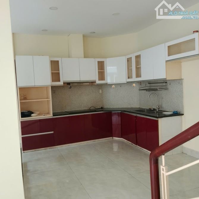 hẻm xe hơi phan xích long - 7,5x8m - 4 tầng - nhà mới - 4 phòng ngủ - 10,5 tỷ - 3
