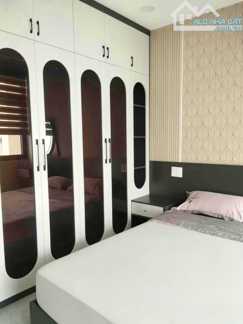 Nhà Hẻm Xe Hơi THẠNH LỘC - Ngay VƯỜN LÀI. QUẬN 12 cũ - 4m×14m - 7 TỶ 50tr - 4