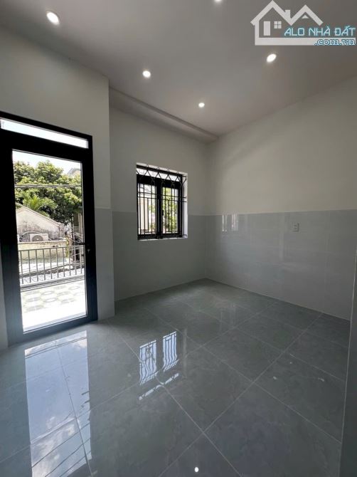 NHÀ MỚI 2 Tầng - Hẻm Xe Hơi Thông - Ngay Công Viên Phần Mềm Quang Trung - 4.1x13 - 54m2 - 5