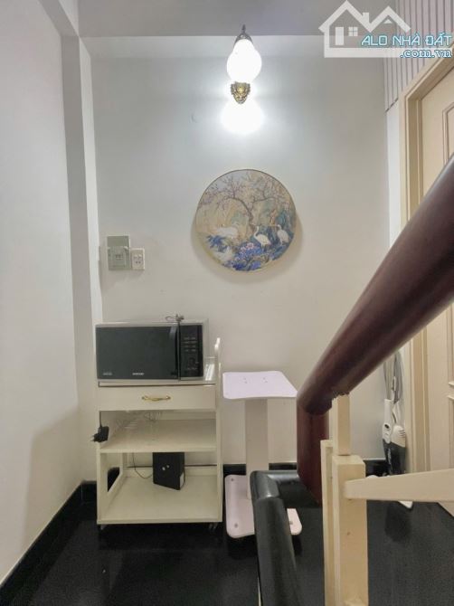 BÁN NHÀ MẶT TIỀN KINH DOANH – HUỲNH VĂN BÁNH, P.13, PHÚ NHUẬN, 30m2, 4 Tầng, Chỉ 11.3 Tỷ - 7