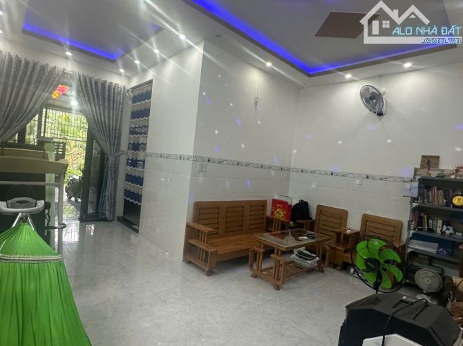 NHÀ MÁI THÁI DIÊN AN 160M CHỈ 2 TỶ 750TR - 7