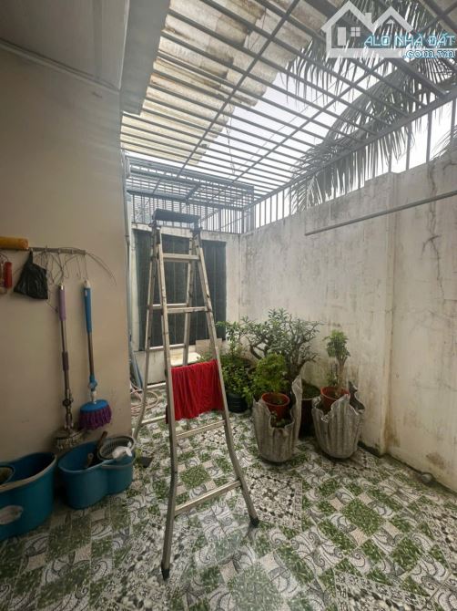 NHÀ MÁI THÁI DIÊN AN 160M CHỈ 2 TỶ 750TR - 9
