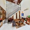 Bán nhà biệt thự 590 m2 có hồ bơi mặt tiền đuờng Học Lạc,phuờng 3 tp Mỹ Tho