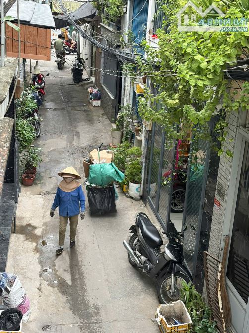 Bán nhà 237/33/10 Phạm Văn Chiêu, Gò Vấp. Hẻm thông, 3m,Sổ hồng riêng