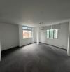 cho thuê văn phòng 50m2,90m2 mặt tiền đường nguyễn văn thủ Quận 1