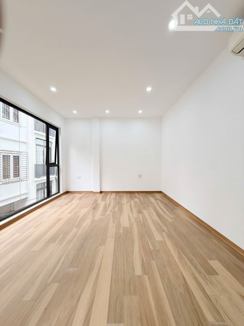 NHÀ NGÕ 44 TRẦN THÁI TÔNG - DT 45M2, 5 TẦNG, 4 NGỦ, NỞ HẬU, THÔNG KINH DOANH - 9 TỶ - 1