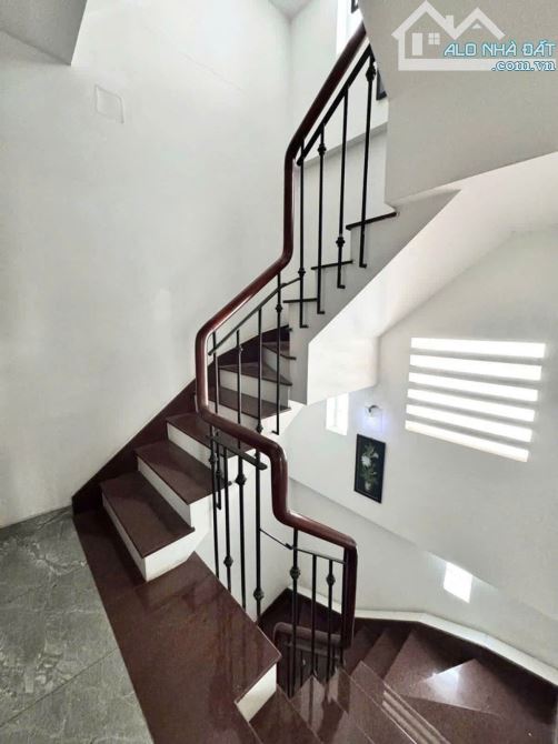 Biệt Thự Mới Đẹp Nguyễn Văn Trỗi, 5m x 20m, 5 Tầng, 8PN, Tháng Máy, Gara Oto. Full nội thấ - 2