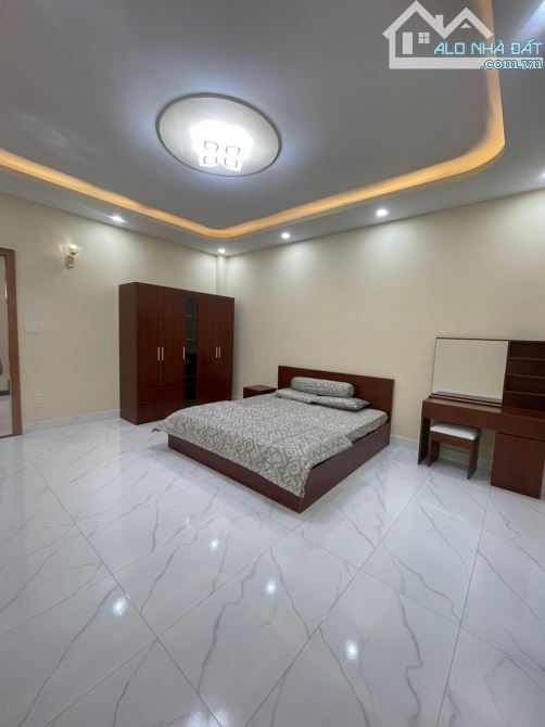 🔥 NHÀ MỚI XÂY HẺM XE HƠI 10M - THÔNG RA LÊ THỊ HÀ, THÔNG TÔ KÝ - 2