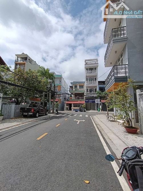 BÁN ĐẤT LÔ GÓC TIỆN XÂY BT SÂN VƯỜN, CHDV. DTCN 145M2. NGANG 12.2M. NHỈNH 17 TỶ - 2