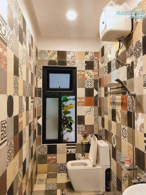 CHO THUÊ NHÀ 3 TẦNG 4PN DT 85M  ĐƯỜNG LÝ THƯỜNG KIỆT – GẦN CHỢ ĐẦM - 3