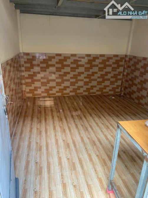 Cho thuê phòng trọ 18m² tầng trệt, có gác lửng ,sạch sẽ,thoáng mát tại Thủ Đức