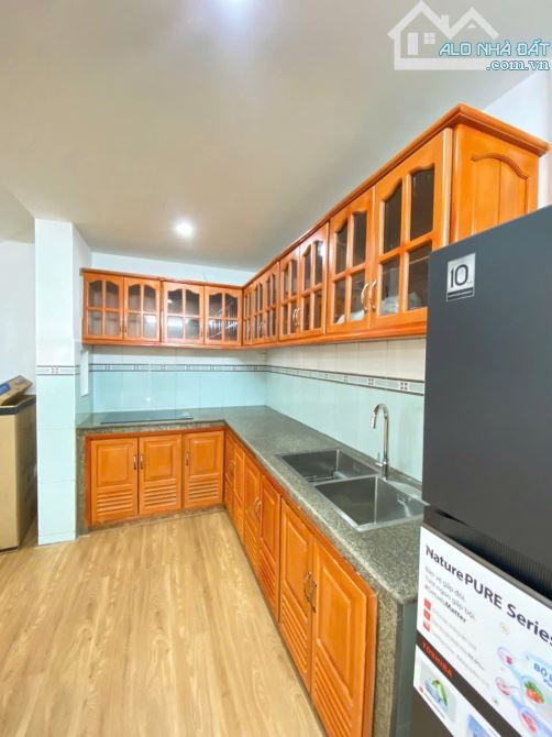 GIÁ TỐT: bán nhà đẹp 2 tầng mặt tiền đường lớn 7m5 27 Hoài Thanh, vào ở được ngay - 3