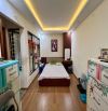 Bán nhà  phố Hoàng Cầu, gần oto, gần hồ nhà 55m chủ nhà bên Báo chí chỉ hơn 10 tỷ