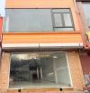 Cho thuê nhà 3 tầng Thạch Bàn, vỉa hè ô tô tránh- 40m2- 15tr/thg thuận tiện kinh doanh,