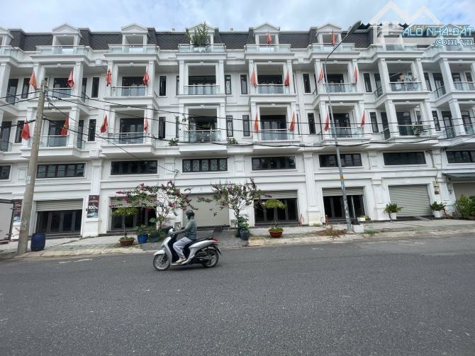 🌟 SHophouse Mặt Tiền KDC An Sương – 100m² – 5 Tầng – 14.35 Tỷ