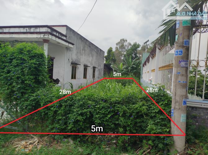 Bán Đất Hẻm Đường Nhựa Đoàn Nguyễn Tuấn 50 m , Cách Chợ Hưng Long 2km, 137m2 (5x28) 4.35 T