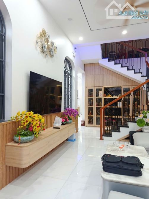 🎉🎉🔥 GẤP BÁN BIỆT THỰ SÂN VƯỜN – ĐẤT DIỆN TÍCH KHỦNG 510M² –MẶT TIỀN 17.5M- PHƯỜNG HÒA K
