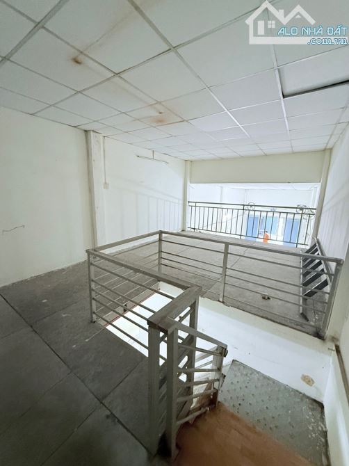 ❤‍🔥 Nhà 2 tầng Mặt Tiền đường Thạnh Lộc 15 phường Thạnh Lộc Q12, Dt 86m² Đường 9m - 1