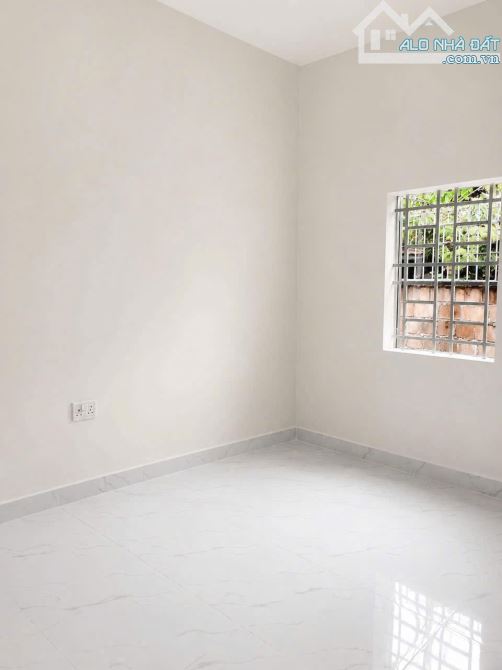 BÁN NHÀ CẤP 4 ĐẸP ĐƯỜNG ĐỐNG ĐA, HẺM 3M- GIÁ 3.5 TỶ, 60M2 - 3