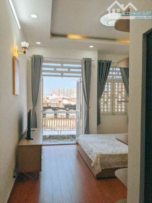 Mặt tiền kinh doanh 4 tầng 4x18 sổ sẵn sang tên ngay 9.8ty - 5